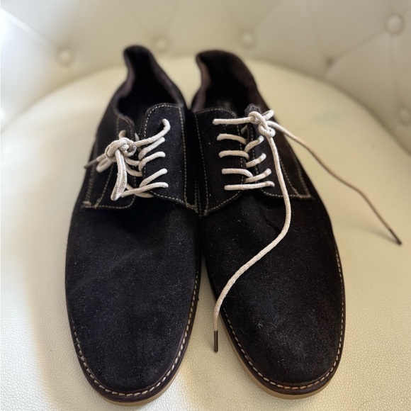 Brown and Tan Oxfords with Classic Lacing and Comfortable Fit - Picture 2 of 9